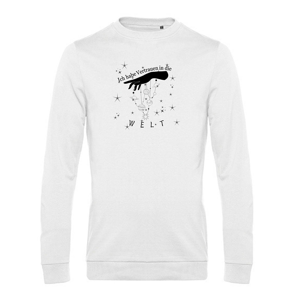 weißer pullover mit schwarzem print marionetten hand und planeten für den fluss des lebens ich habe vertrauen in die welt