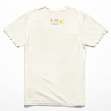 T-Shirt in Naturfarbe mit der Aufschrift „Ich gehe mit liebe im herzen rückseite.jpg“